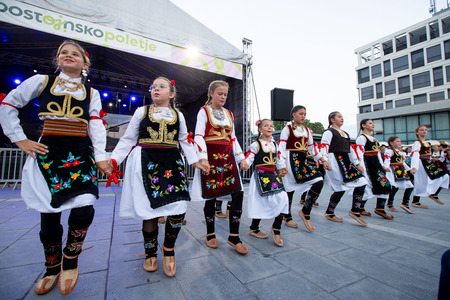 Folklorni večer Nikole Tesle 